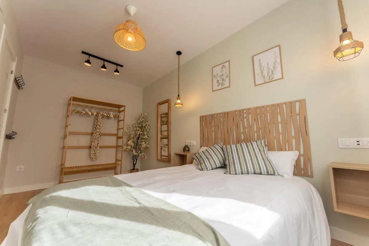 La Calzada Apt By Urbanhosting Santander