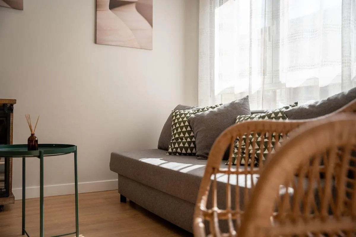 La Calzada Apt By Urbanhosting Santander 0*,  Spain